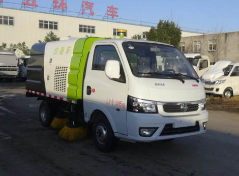 華通牌HCQ5033TSLQC5型掃路車