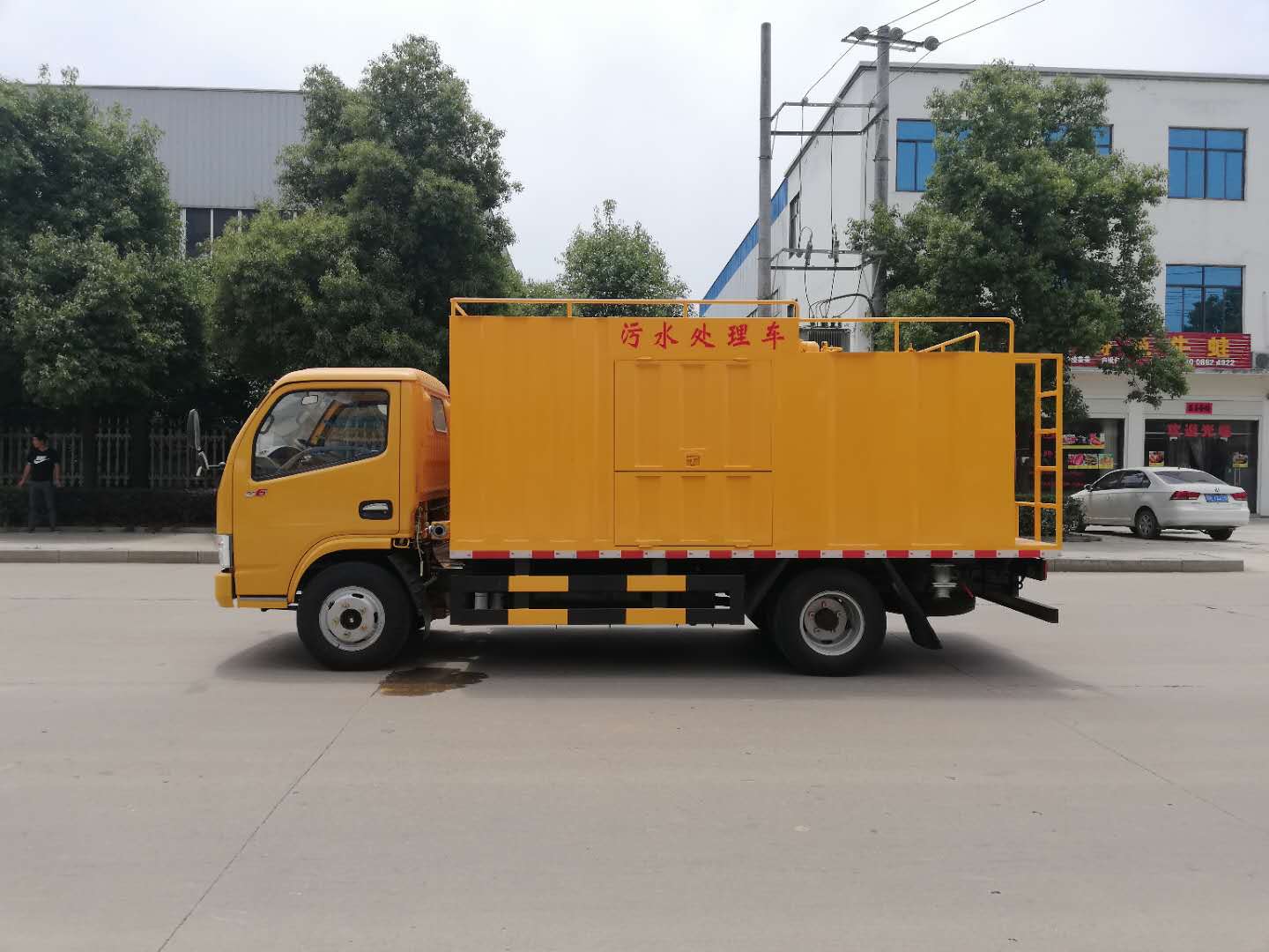 東風新款汙水處理車